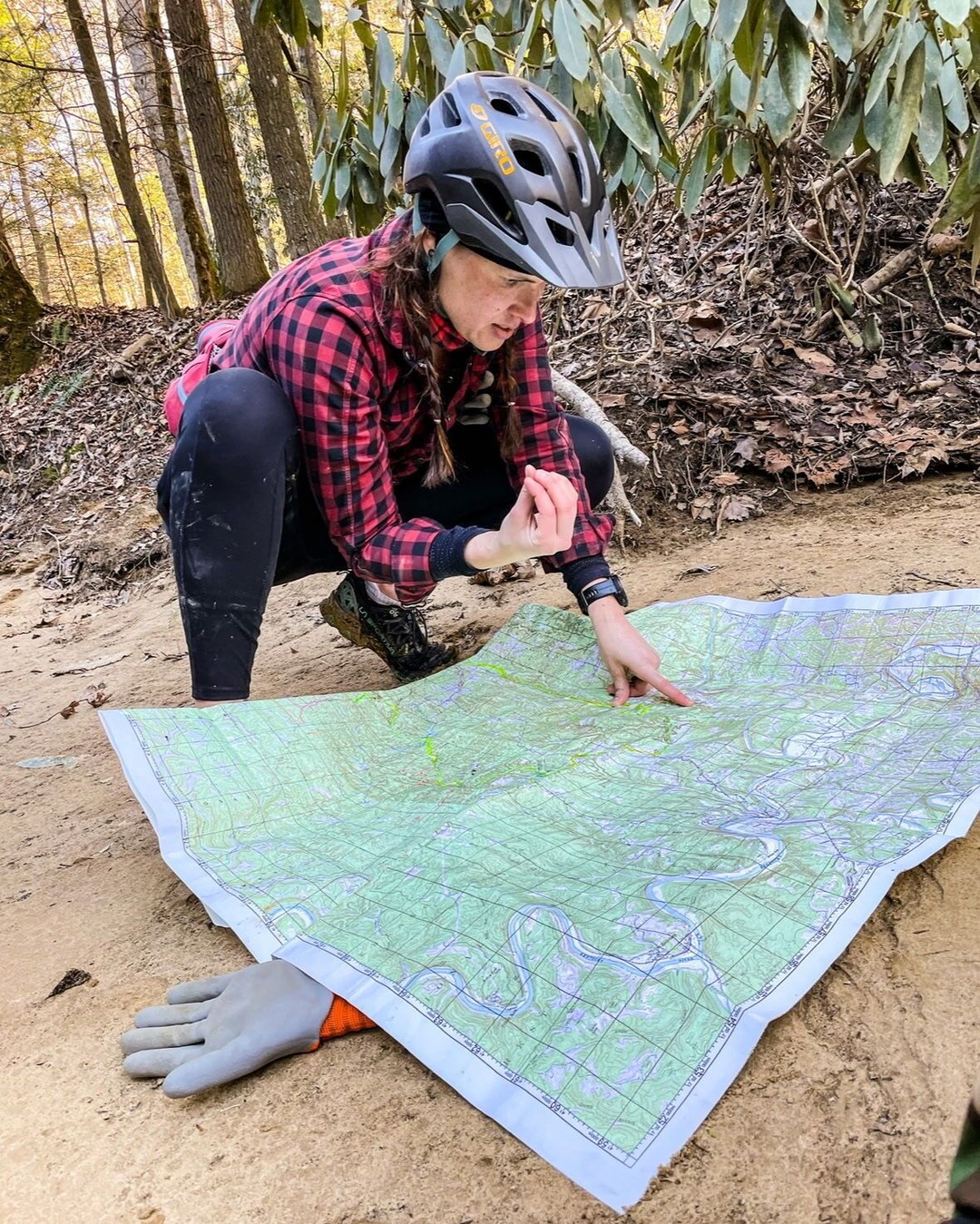GRiT OUTside! Camp is happening July 17-19, 2026, at Life Adventure Center in Versailles, KY!

For KY NICA girls (grades 5-12): GRiT OUTside! is all about bikes, dirt, fun, and finding your crew — no pressure, just good vibes and epic rides.

For moms, coaches, supporters, and all women who ride (or just want to hang!): Join us at GRiT camp! Challenge by choice, all skill levels welcome, riding totally optional.

Learn skills such as orienteering, basic first aid, and BIKES! 

Bikes. Friends. Fun. Let’s get outside!

Register for GRiT OUTSiDE CAMP!  https://linktr.ee/KentuckyMTB & LINK IN BIO
For additional GRiT information or to volunteer, please email grit@kentuckymtb.org 
PICTURED: CASEY HILL